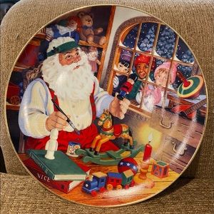 Vintage Christmas Plate - Decorative